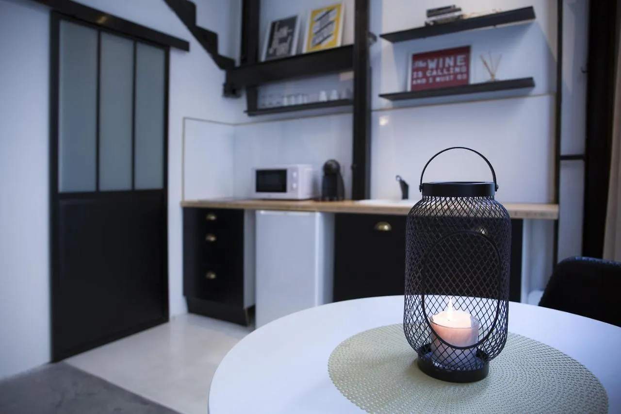 Flat Close Marais And Republique , Local Commercial Διαμέρισμα